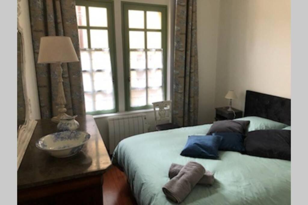 Uzes A Pied, Appartement Dans Cadre D'Exception Екстериор снимка